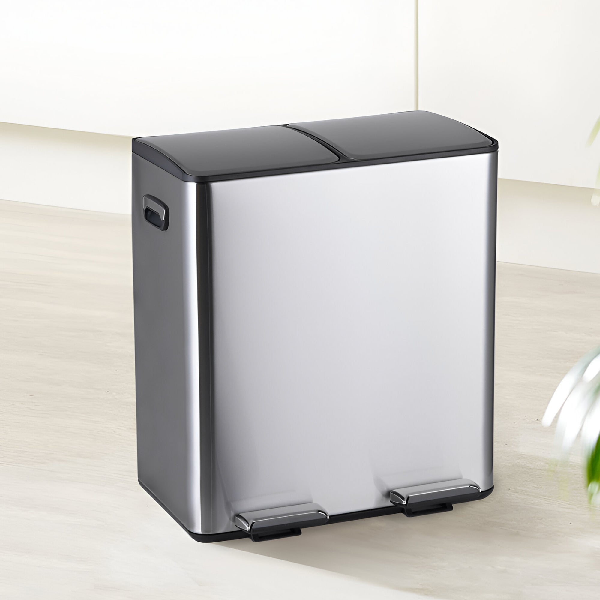 Prullenbak Met Pedaal